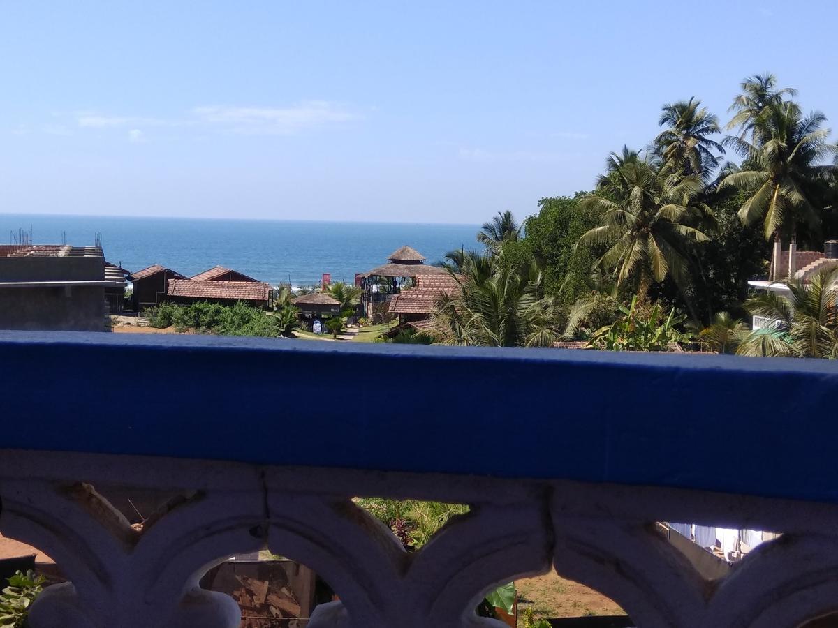 Swati Hotel Arambol Exterior foto